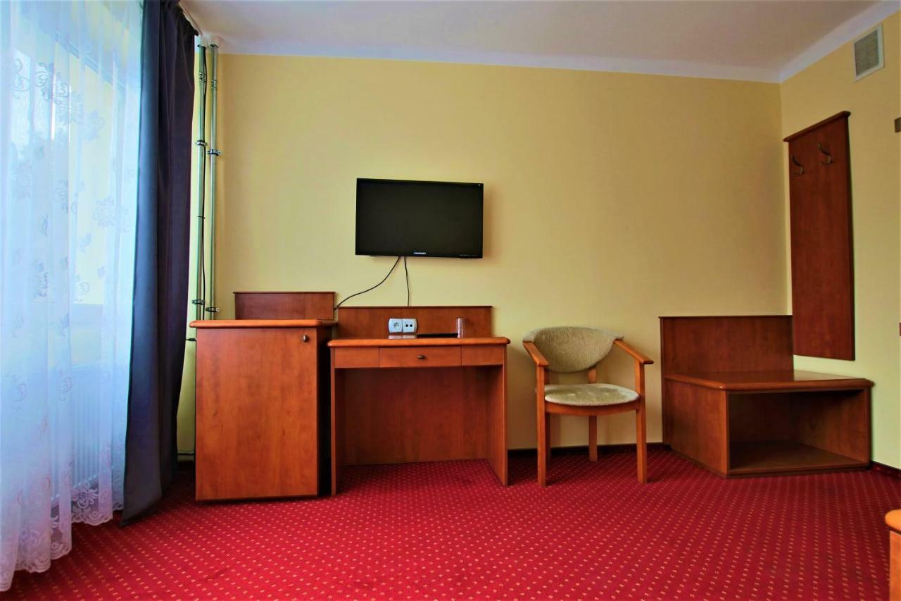 Arkadia Hotel Kielce Eksteriør billede